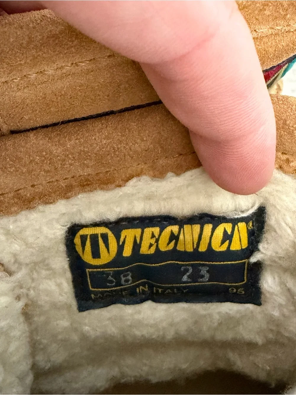 Vintage Tecnica Boots Womens Size 38 Tan Shearling Suede Aztec Southwestern